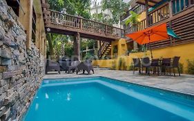 El Yaguacil Aparta Hotel