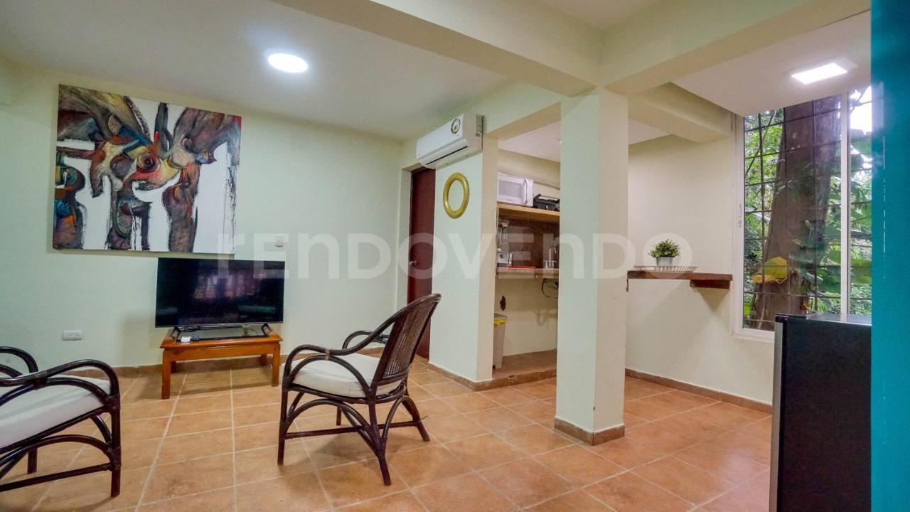El Yaguacil Aparta Hotel Харабакоа Экстерьер фото